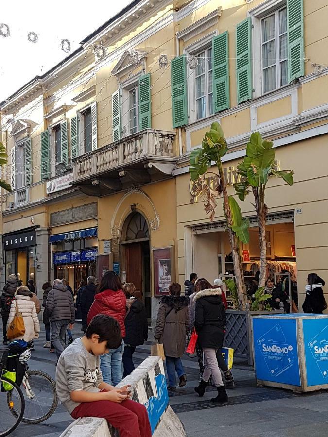 Appartamento Via Matteotti San Remo Buitenkant foto