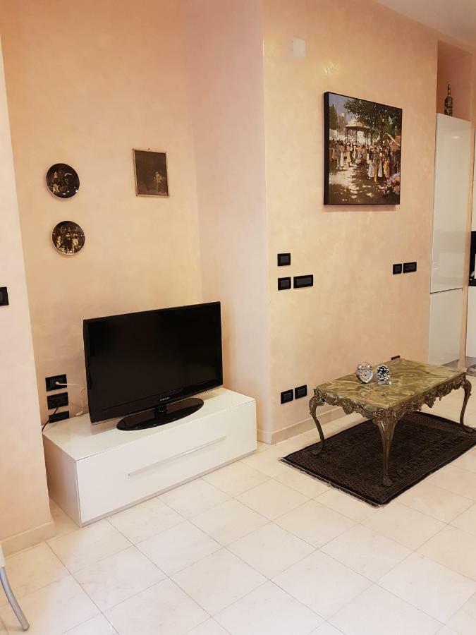Appartamento Via Matteotti San Remo Buitenkant foto